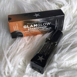 GlamGlow Starpoint Liquid Charcoal Clarifying Oil